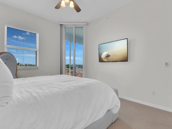 Luxury Vacation Rental in Naples: Your Tropical Escape